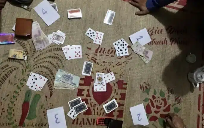 kinh nghiệm đánh phỏm