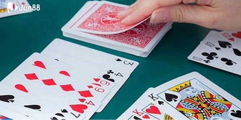 hieu-ro-luat-choi-phom