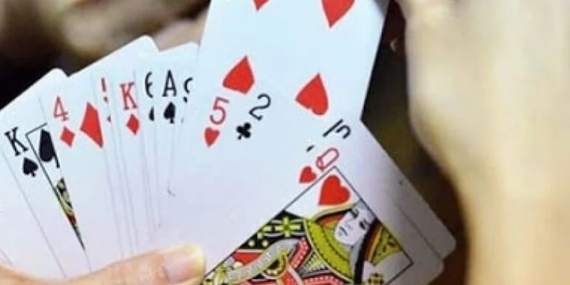 Tìm hiểu quy tắc chơi Tiến Lên cơ bản